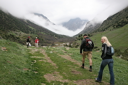 file:///home/pasko/personal/bishkek/hike_into_mist_img_4628j.jpg